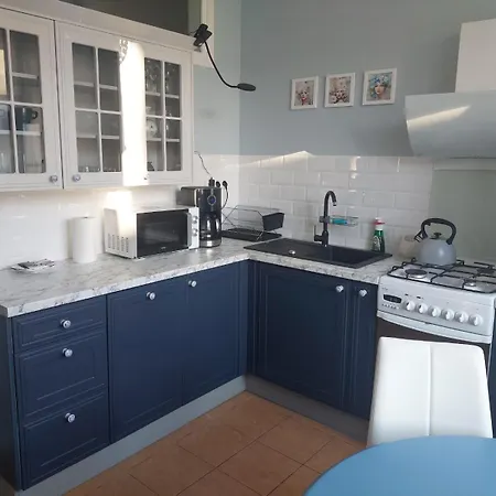 Apartment Stylish Bright Ochota With Balcony